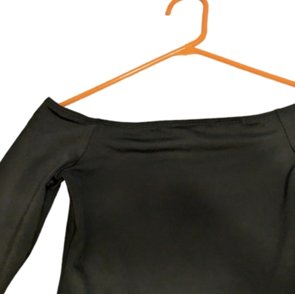 Shein Black Off-Shoulder Bodysuit XS 🖤 - Picture 5 of 7